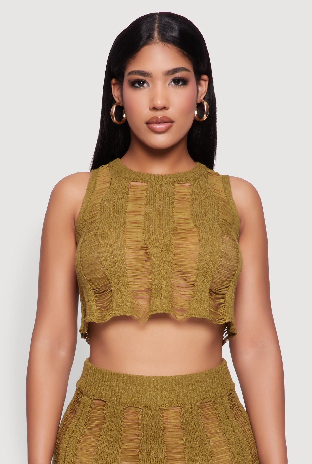 Trendy Sleeveless Distressed Crop Top