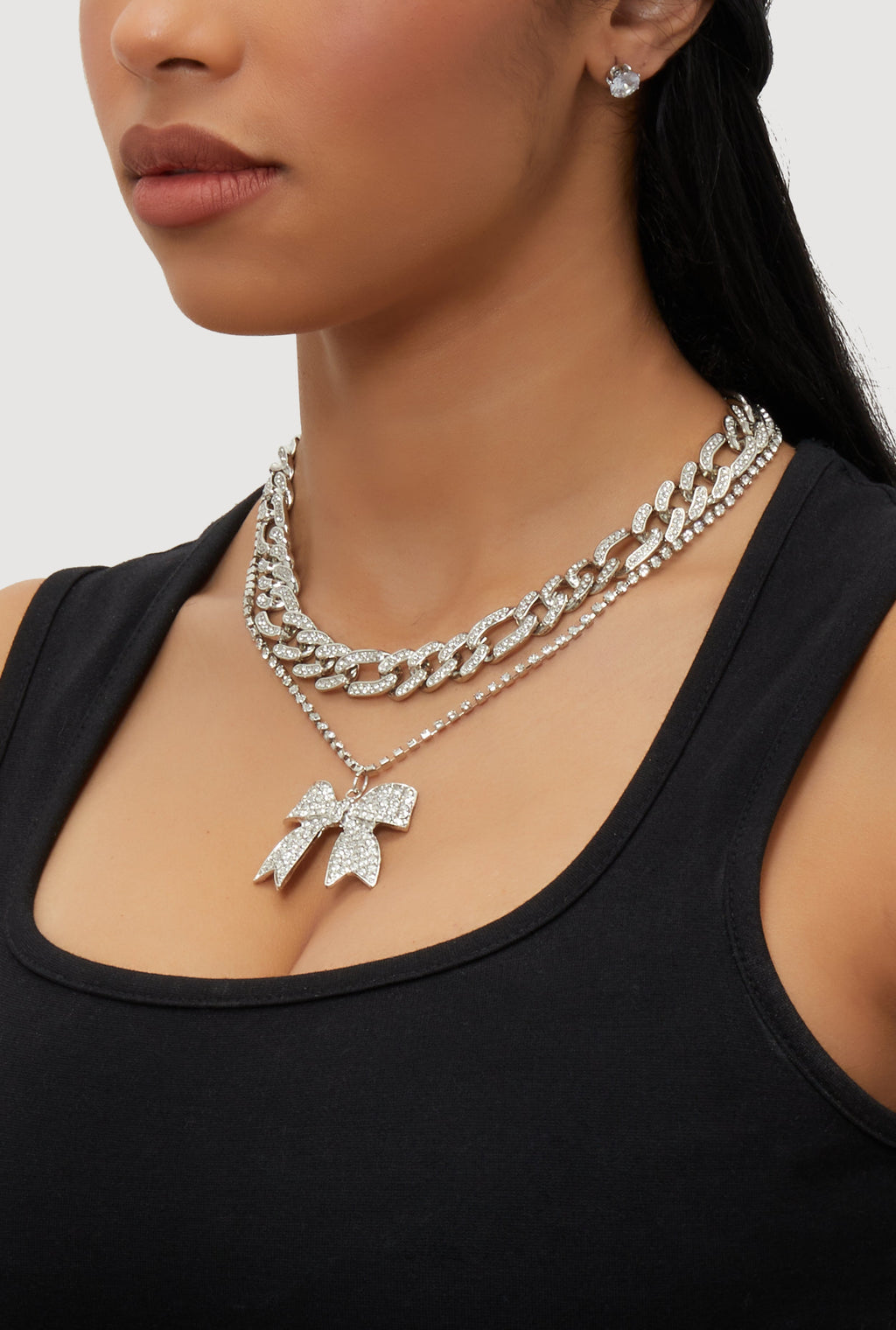 Elegant Cubic Zirconia Bow Detail Necklace Set